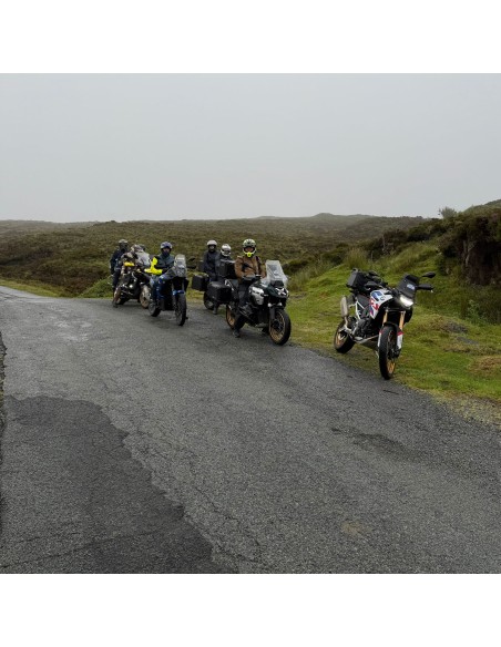 TOUR ESCOCIA (ON-ROAD)