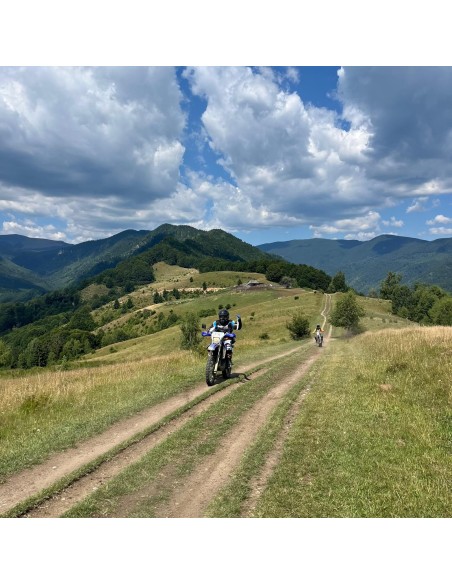 TOUR RUMANIA EN MOTO TRAIL
