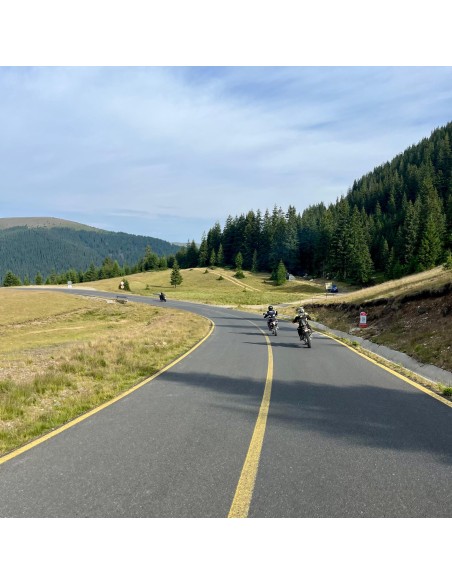 TOUR RUMANIA EN MOTO TRAIL