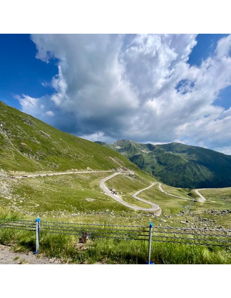 TOUR RUMANIA EN MOTO TRAIL