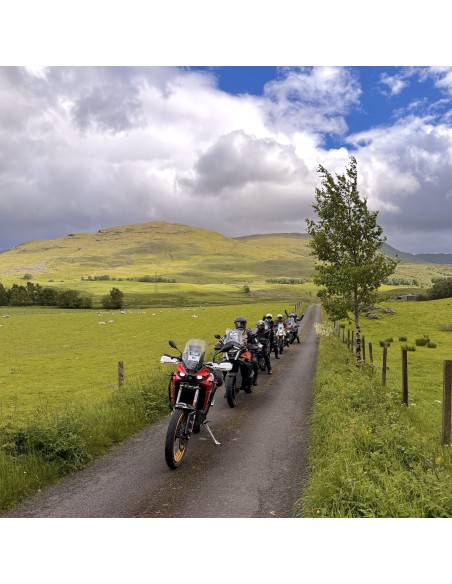 TOUR ESCOCIA (ON-ROAD)